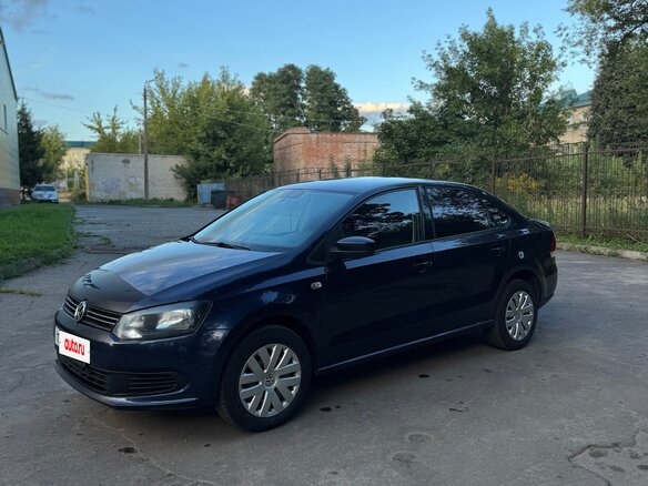 2013 Volkswagen Polo V, синий, 640000 рублей - вид 1