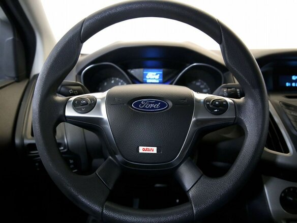 2012 Ford Focus III, белый - вид 18
