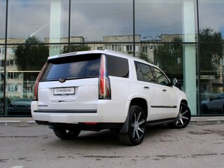 2016 Cadillac Escalade IV, белый, 3590000 рублей, вид 5