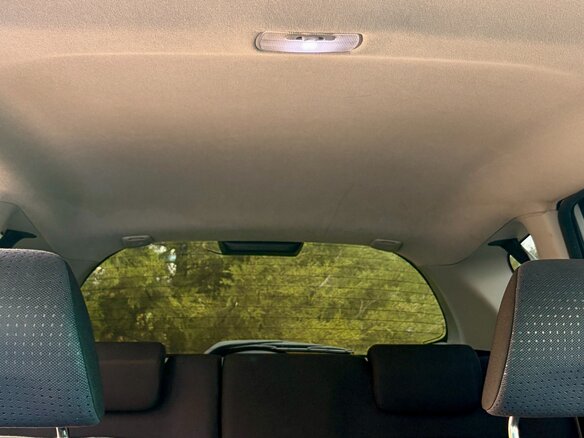 2008 Honda Fit II, серебристый, 550000 рублей - вид 6