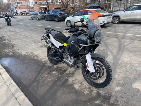 2023 Husqvarna Norden 901, чёрный, 1390000 рублей, вид 1
