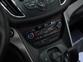 2017 Ford Kuga II Рестайлинг, белый, 1215000 рублей - вид 8