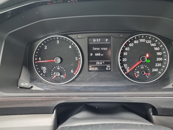 2016 Volkswagen Multivan T6, бежевый, 4950000 рублей - вид 7
