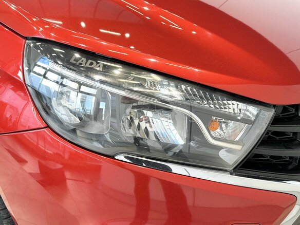 2016 Lada (ВАЗ) Vesta I, красный, 750000 рублей - вид 13