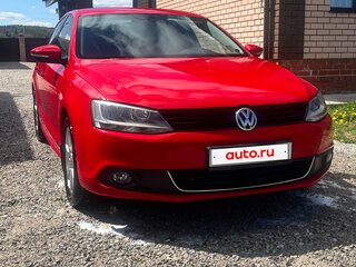 2012 Volkswagen Jetta VI, красный, 755000 рублей, вид 2