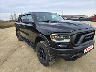2020 Ram 1500 Crew Cab V, чёрный, 6340000 рублей, вид 2
