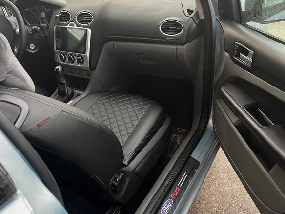 2009 Ford Focus II Рестайлинг, голубой, 500000 рублей - вид 10