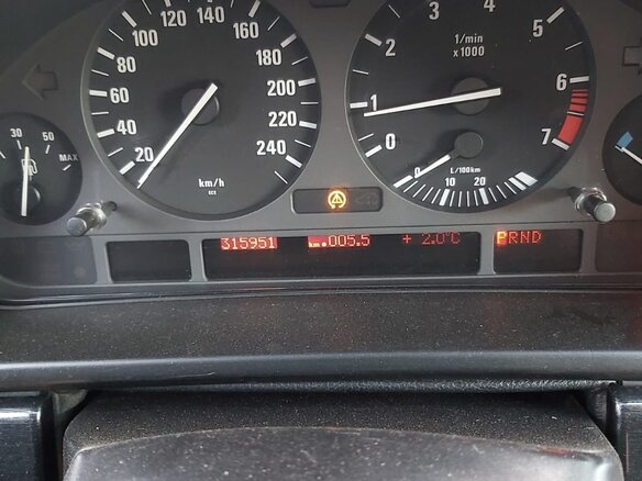 1998 BMW 5 серии 523i IV (E39), серебристый, 650000 рублей - вид 20