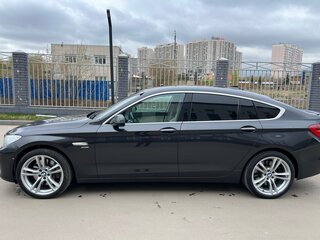2011 BMW 5 серии Gran Turismo 550i xDrive VI (F10/F11/F07), серый, 1630000 рублей, вид 5