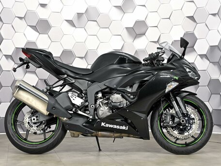 2019 Kawasaki ZX-6 Ninja, чёрный, 1177000 рублей, вид 3