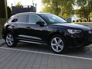 2020 Audi Q3 45 TFSI II (F3), чёрный, 2700000 рублей, вид 4
