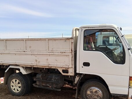 1995 Isuzu Elf (N-series), белый, 1300000 рублей, вид 1