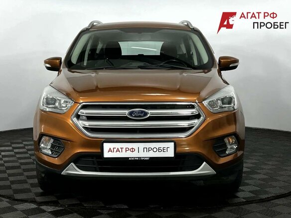 2018 Ford Kuga II Рестайлинг, коричневый, 1670000 рублей - вид 2