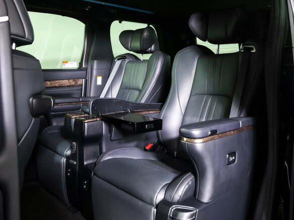 2021 Toyota Alphard III Рестайлинг, чёрный, 5760000 рублей - вид 10