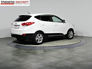 2014 Hyundai ix35 I Рестайлинг, белый, 1447000 рублей, вид 5