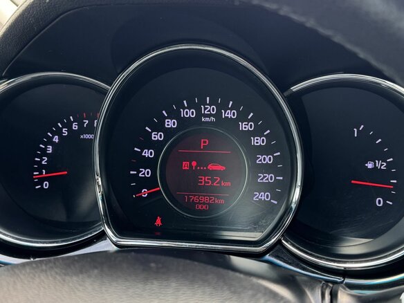 2018 Kia Ceed II Рестайлинг, серебристый - вид 8