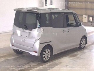 2019 Nissan Dayz Roox I Рестайлинг, серебристый, 880000 рублей, вид 4