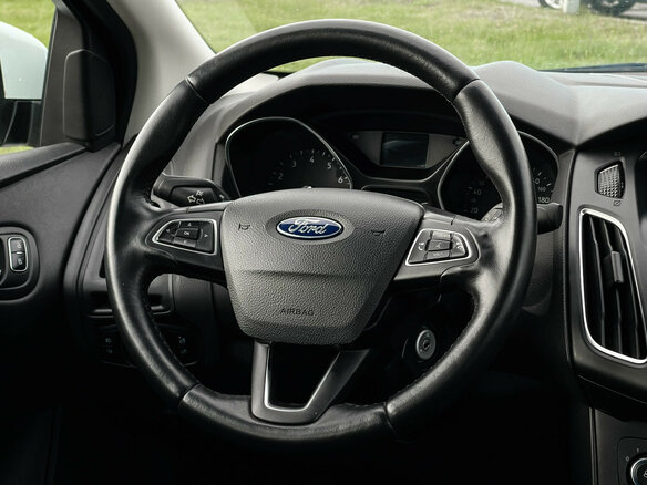 2018 Ford Focus III Рестайлинг, белый, 1210000 рублей - вид 13