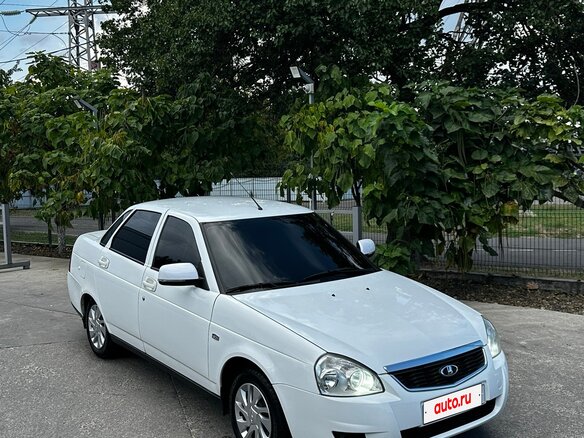 2014 Lada (ВАЗ) Priora I Рестайлинг, белый, 580000 рублей