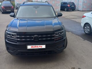 2019 Volkswagen Teramont I, чёрный, 4500000 рублей, вид 1