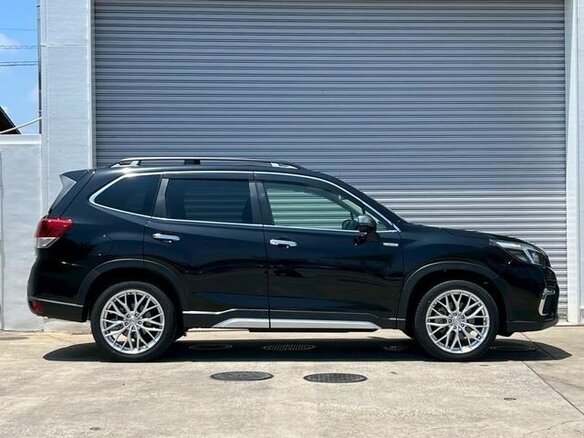 2022 Subaru Forester V Рестайлинг, чёрный, 2154001 рублей - вид 6