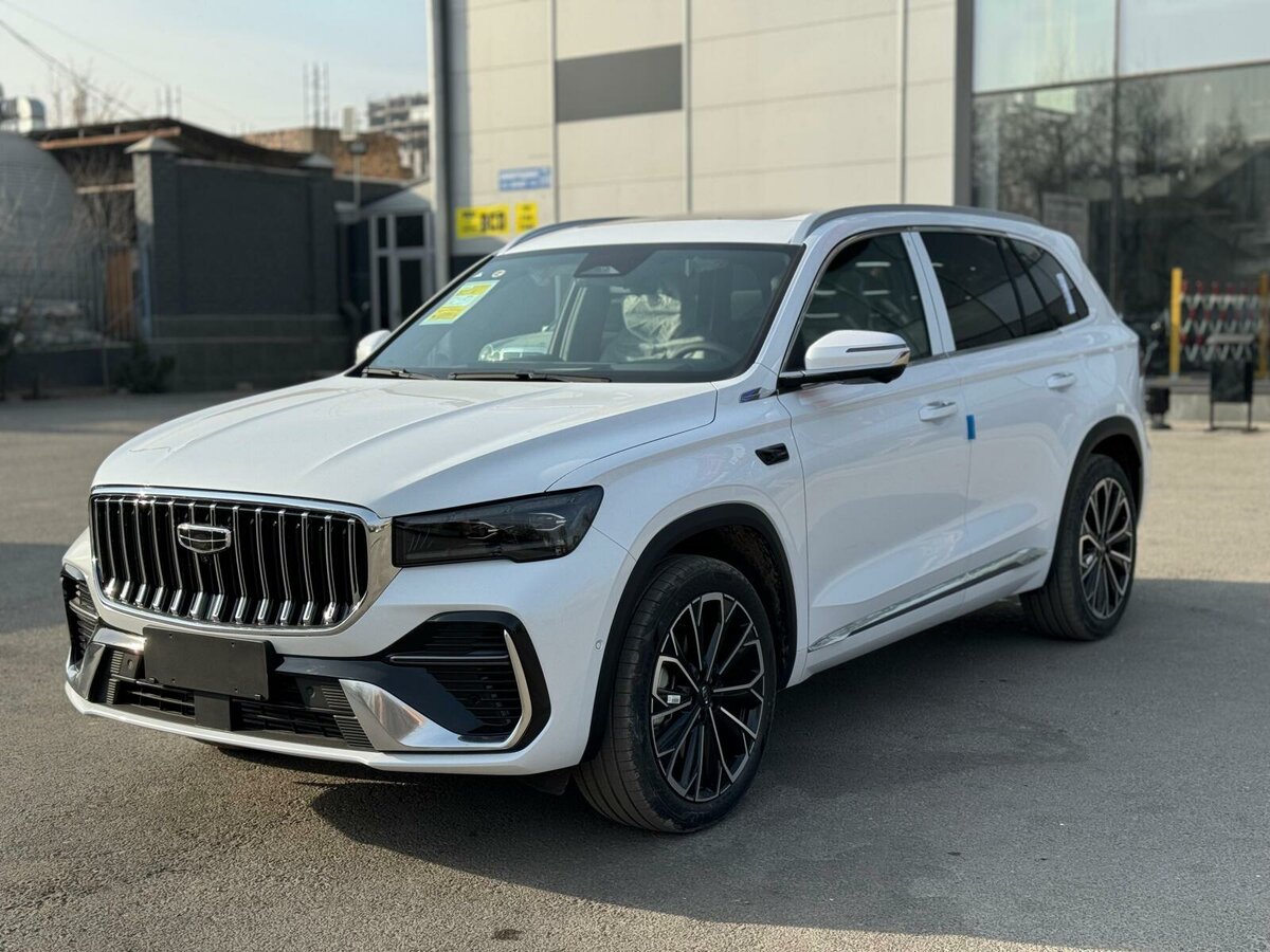 Открыть фотографии: Geely Monjaro I