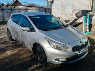 2013 Kia Ceed II, серебристый, 1270000 рублей, вид 3