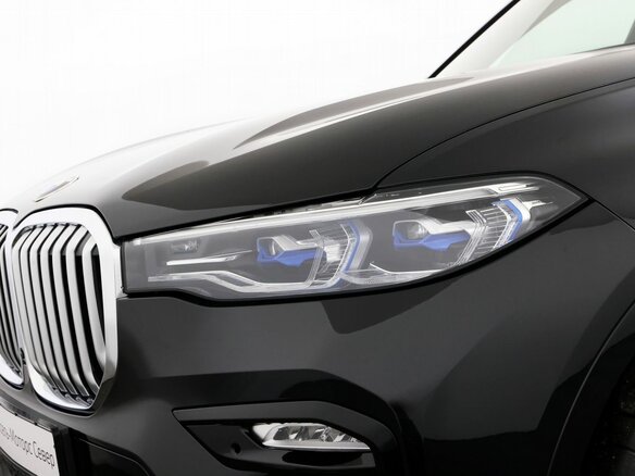 2022 BMW X7 30d I (G07), чёрный, 9900000 рублей - вид 7