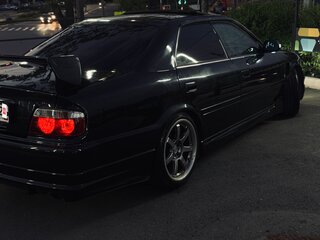 2000 Toyota Chaser VI (X100) Рестайлинг, чёрный, 1900000 рублей, вид 4