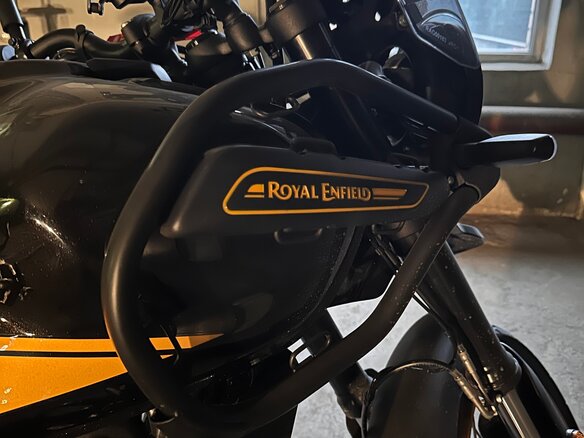 2025 Royal Enfield Himalayan, чёрный, 550000 рублей - вид 13