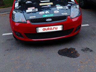 2007 Ford Fiesta Mk5, красный, 500000 рублей, вид 3