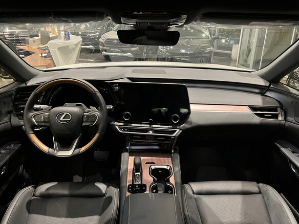 2025 Lexus RX 350h V, белый, 12300000 рублей - вид 13