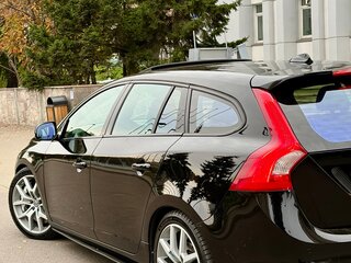 2016 Volvo V60 Polestar I Рестайлинг, чёрный, 3800000 рублей, вид 4