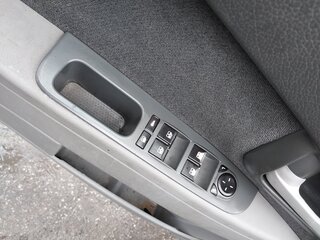 2010 Lada (ВАЗ) Priora I, чёрный, 110000 рублей, вид 4