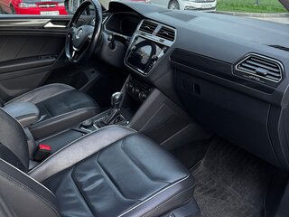 2019 Volkswagen Tiguan II, серый, 2800000 рублей, вид 5