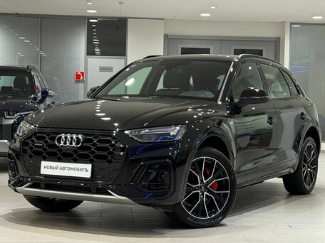 2025 Audi Q5 L 45 TFSI II (FY) Рестайлинг, чёрный, 5740000 рублей, вид 1