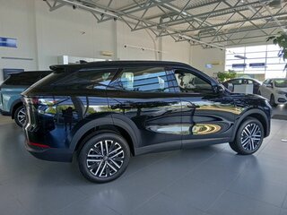 2026 Omoda C7, чёрный, 3099000 рублей, вид 3