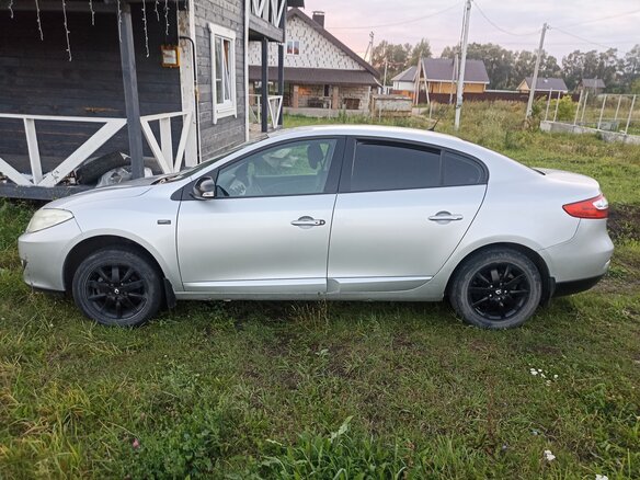 2012 Renault Fluence I, серый, 600000 рублей - вид 1
