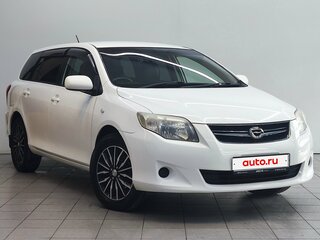2010 Toyota Corolla Fielder X (E140, E150) Рестайлинг, белый, 915000 рублей, вид 3