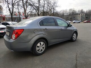2014 Chevrolet Aveo II, серый, 505000 рублей, вид 5