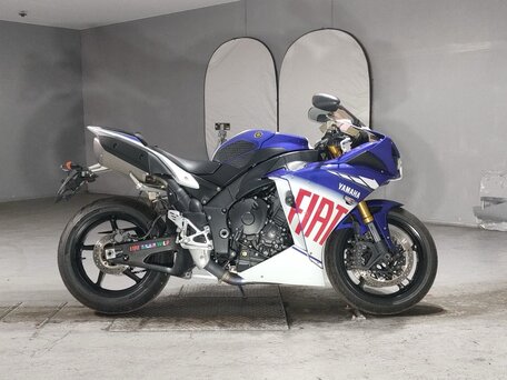 2013 Yamaha YZF-R1, синий, 1110000 рублей, вид 1