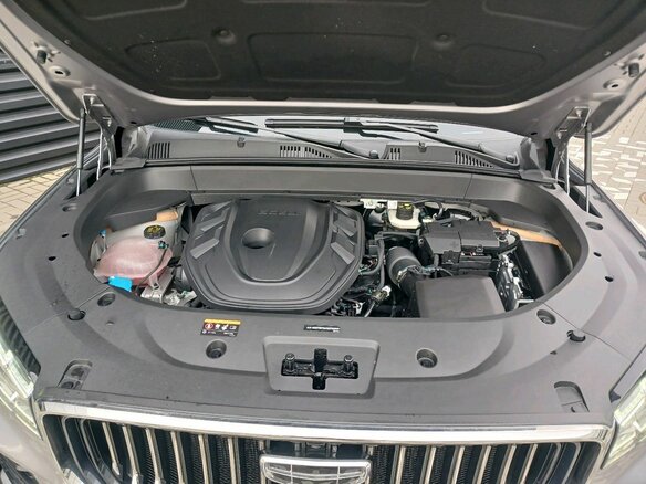 2024 Geely Monjaro I, серый, 3375000 рублей - вид 26