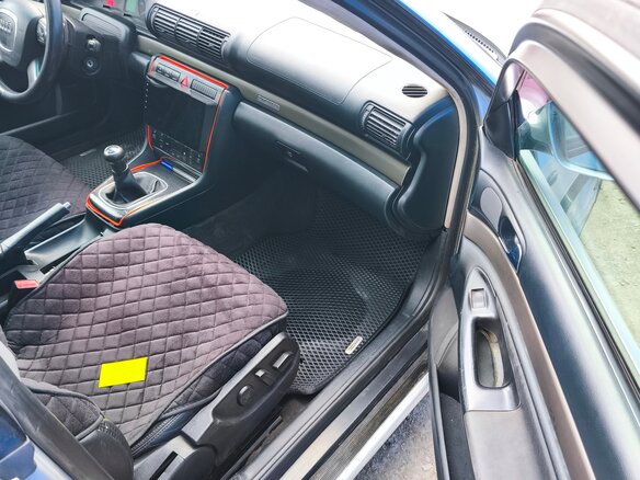 2000 Audi A4 I (B5) Рестайлинг, серый, 370000 рублей - вид 12