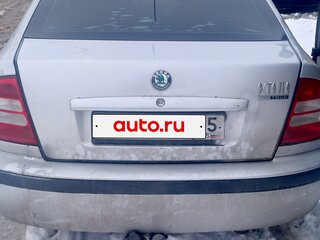2006 Skoda Octavia I (A4) Рестайлинг, серебристый, 200000 рублей, вид 3