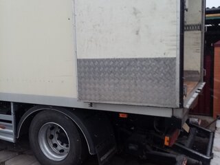 2011 Iveco EuroCargo, белый, 2500000 рублей, вид 3
