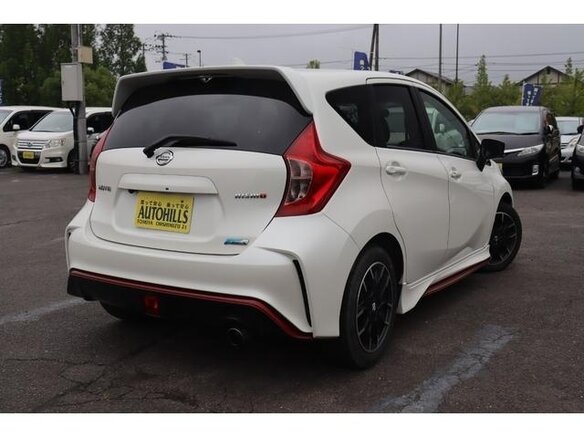 2015 Nissan Note Nismo II, белый, 690000 рублей - вид 2