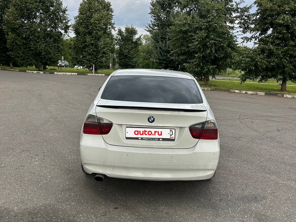 2006 BMW 3 серии 320i V (E90/E91/E92/E93), белый, 700000 рублей - вид 4