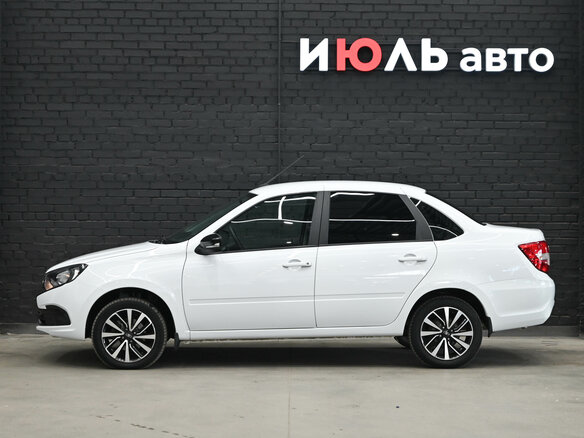 2024 Lada (ВАЗ) Granta I Рестайлинг, белый, 950000 рублей - вид 8