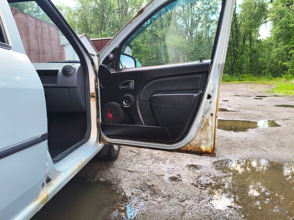 2007 Renault Logan I, серый - вид 13