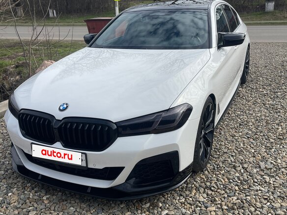 2021 BMW 5 серии 523d VII (G30/G31/G38) Рестайлинг, белый, 5300000 рублей - вид 1